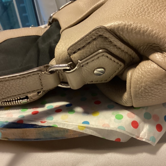 Marc Jacobs purse beige gray soft Leather shoulder bag luxury cream COA- SALE - Picture 10 of 14